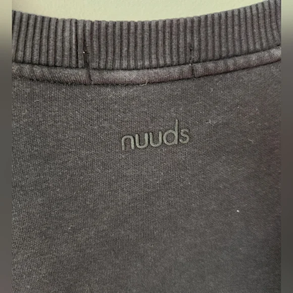 Nuuds Black Crewneck Sweatshirt Women's Size Large - Picture 5 of 10
